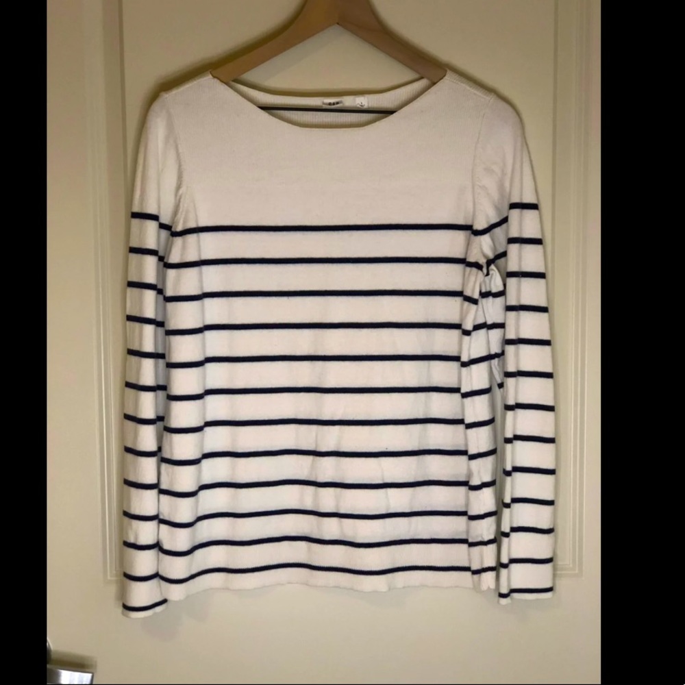Gap striped long sleeve cream